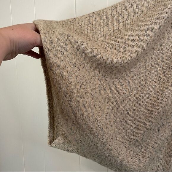 Cotton On Toggle Hooded Knit Poncho - Picture 2 of 6